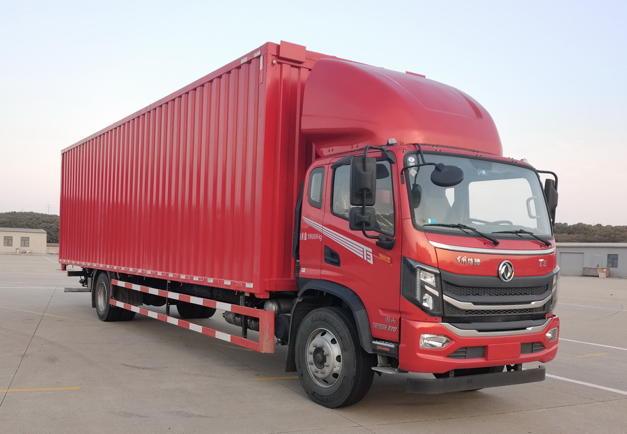 东风牌EQ5183XYKL6D11翼开启厢式车公告图片