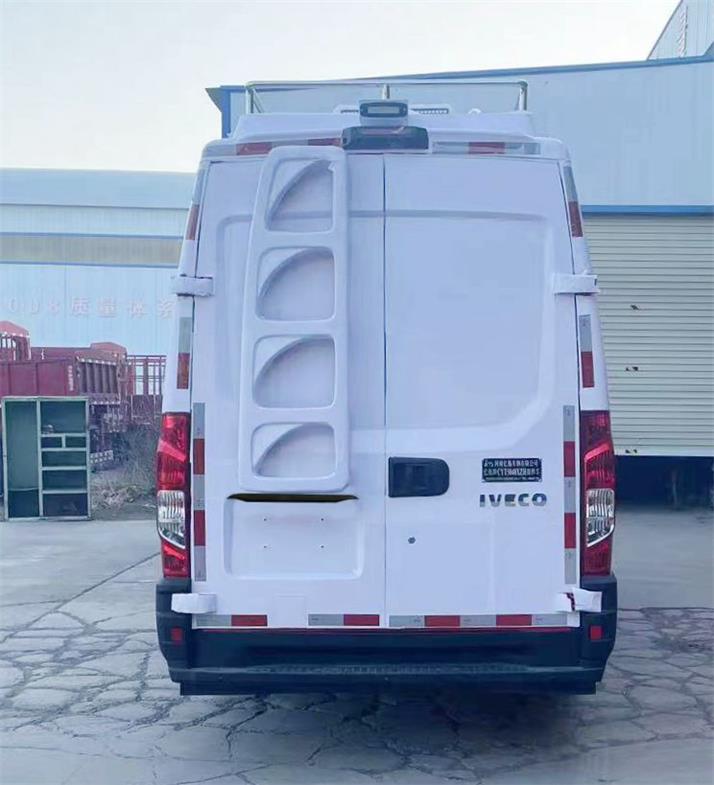 億拖牌CYT5040XZH指揮車公告圖片