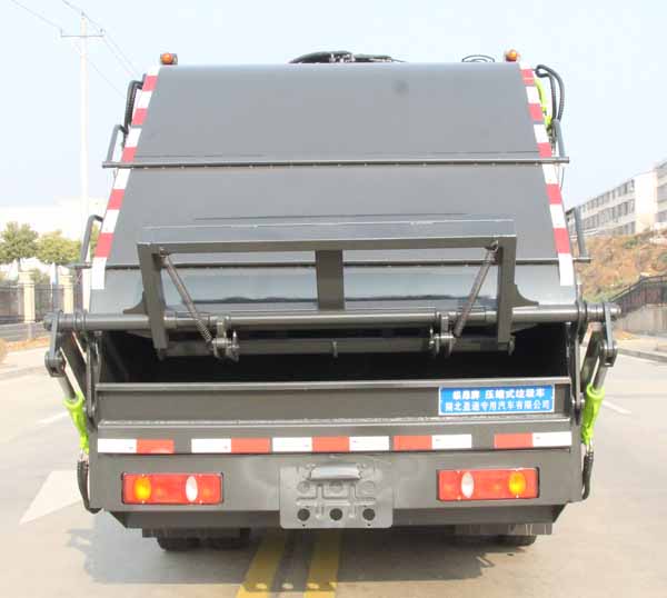 縱昂牌CLT5121ZYSEQ6壓縮式垃圾車(chē)公告圖片