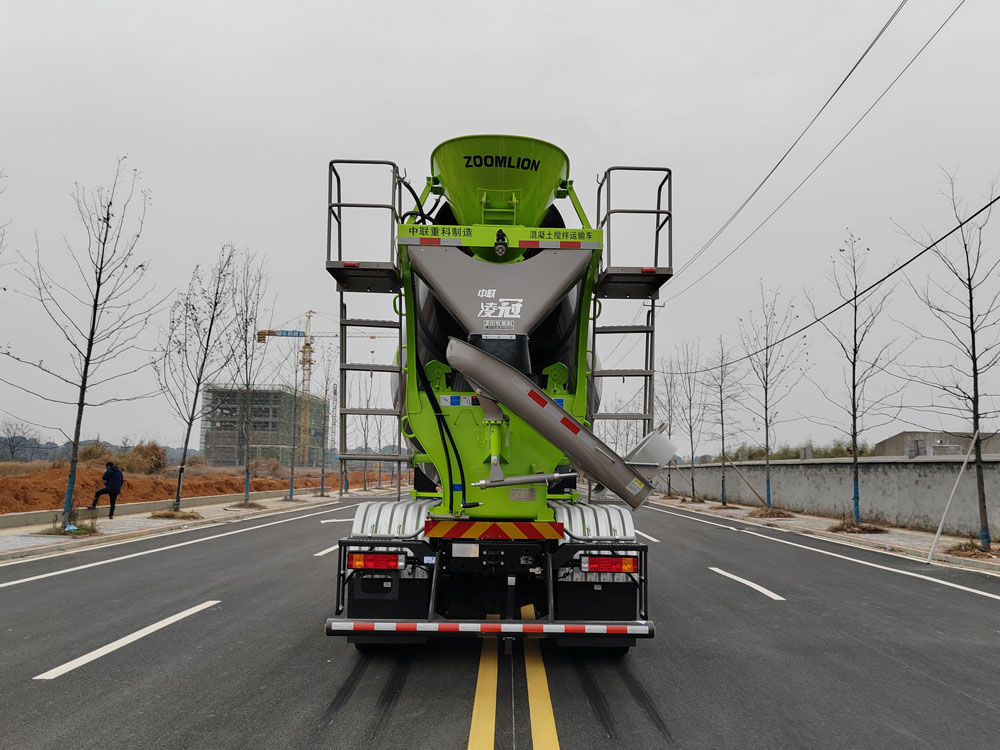 中聯(lián)牌ZLJ5313GJBLBEVH換電式純電動混凝土攪拌運(yùn)輸車公告圖片