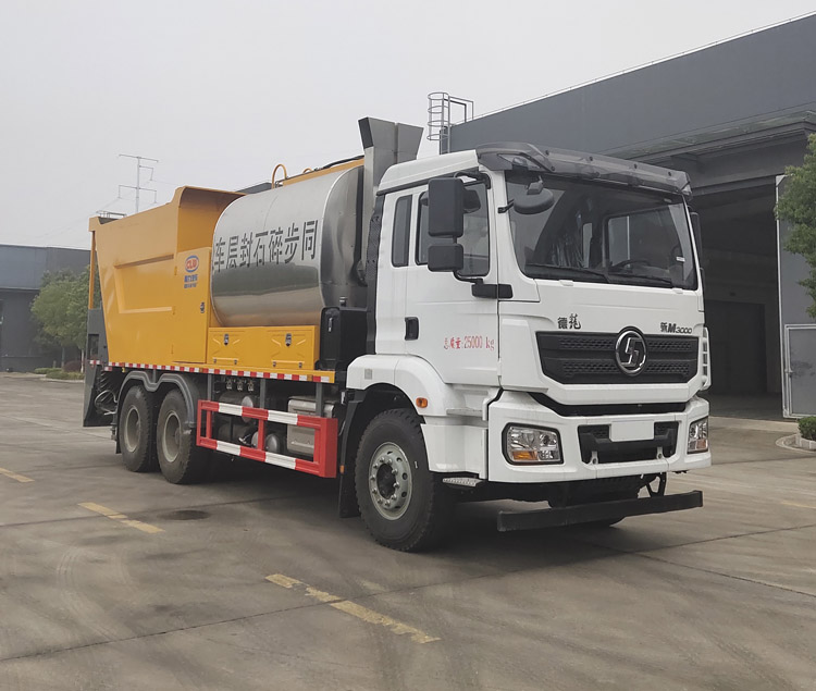 程力牌CL5250TFC6BLS同步碎石封层车公告图片