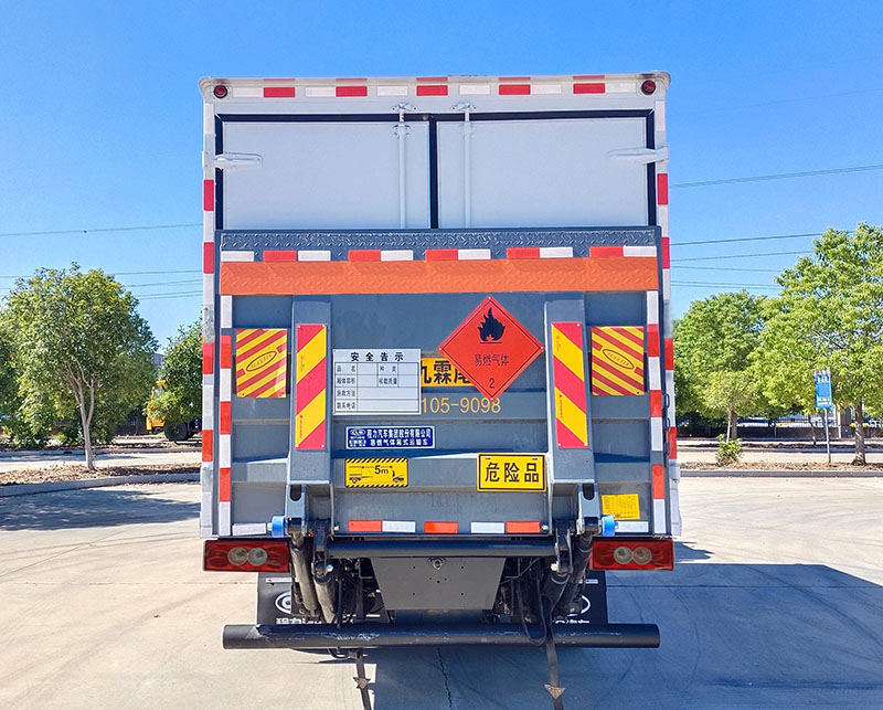 程力牌CL5044XRQ6BXW易燃氣體廂式運輸車公告圖片