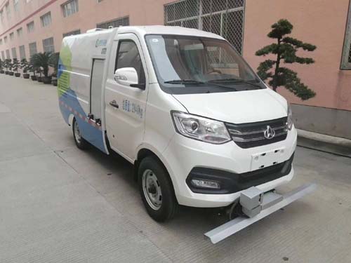 宝裕牌ZBJ5031TYHBEV纯电动路面养护车公告图片