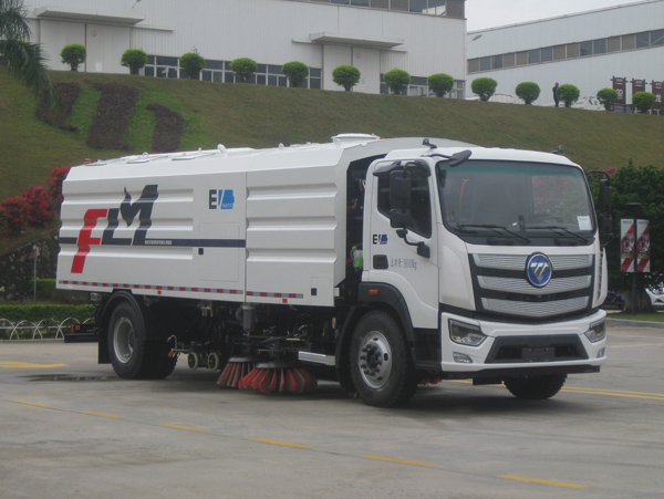 福龍馬牌FLM5180TXSFMBEVS純電動(dòng)洗掃車公告圖片