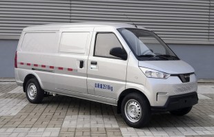 纯电动厢式运输车