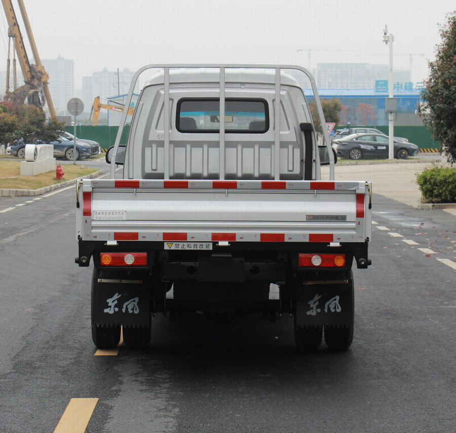 东风牌EQ1032D60Q2E轻型载货汽车公告图片