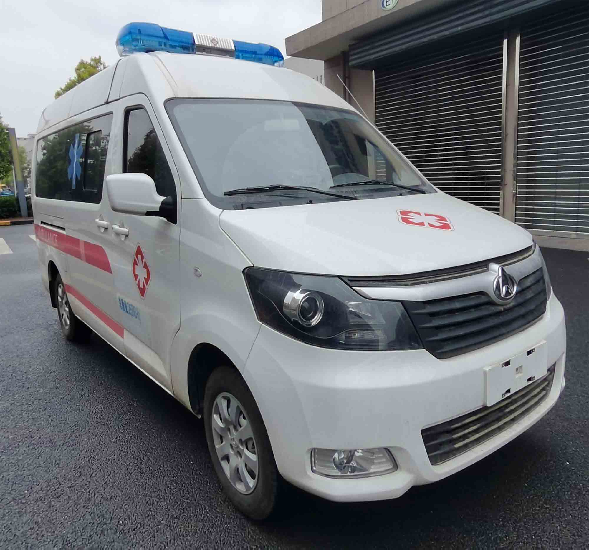SC5031XJHAAB6型救护车图片