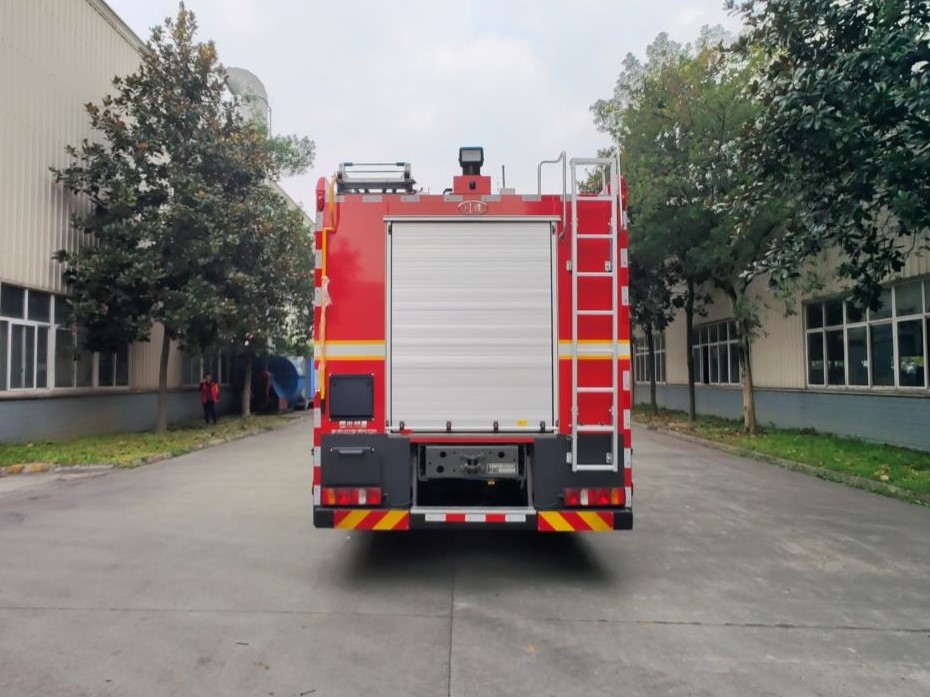 川消牌SXF5432GXFPM250/SD泡沫消防车公告图片
