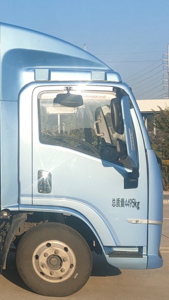 燕台牌YTQ5042XLCKEEV342纯电动冷藏车公告图片