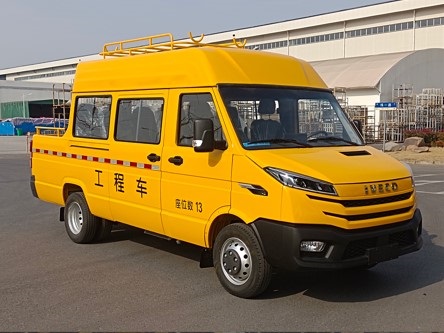 依維柯牌NJ5046XGC6AS工程車公告圖片