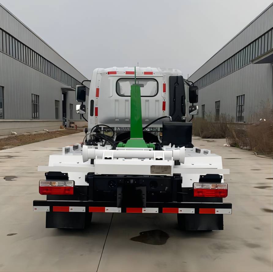 牧安達(dá)牌SDM5045ZXXDF車(chē)廂可卸式垃圾車(chē)公告圖片