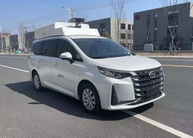 巡逻车