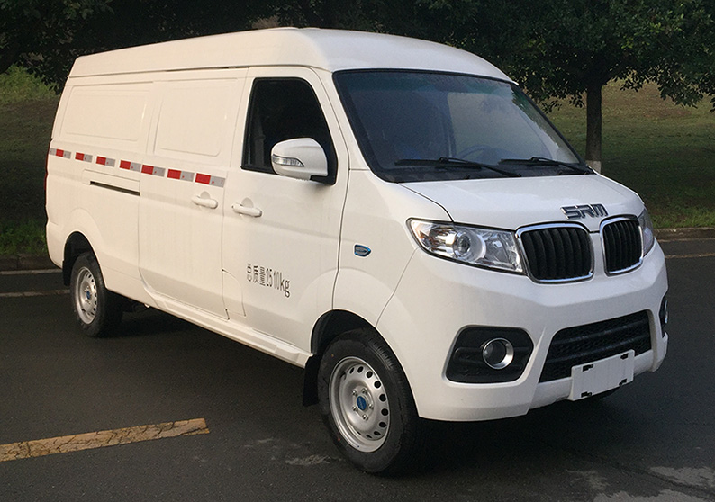 鑫源牌JKC5035XXYA0XCBEV純電動(dòng)廂式運(yùn)輸車公告圖片