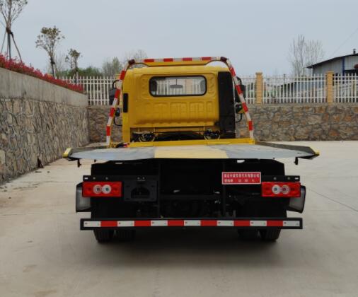 楚韻牌EZW5045TQZB6清障車公告圖片