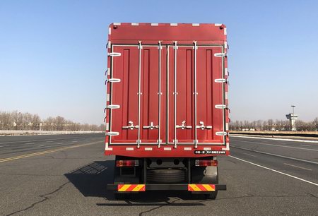 解放牌CA5250CCYP62K1L5T3E6倉(cāng)柵式運(yùn)輸車(chē)公告圖片