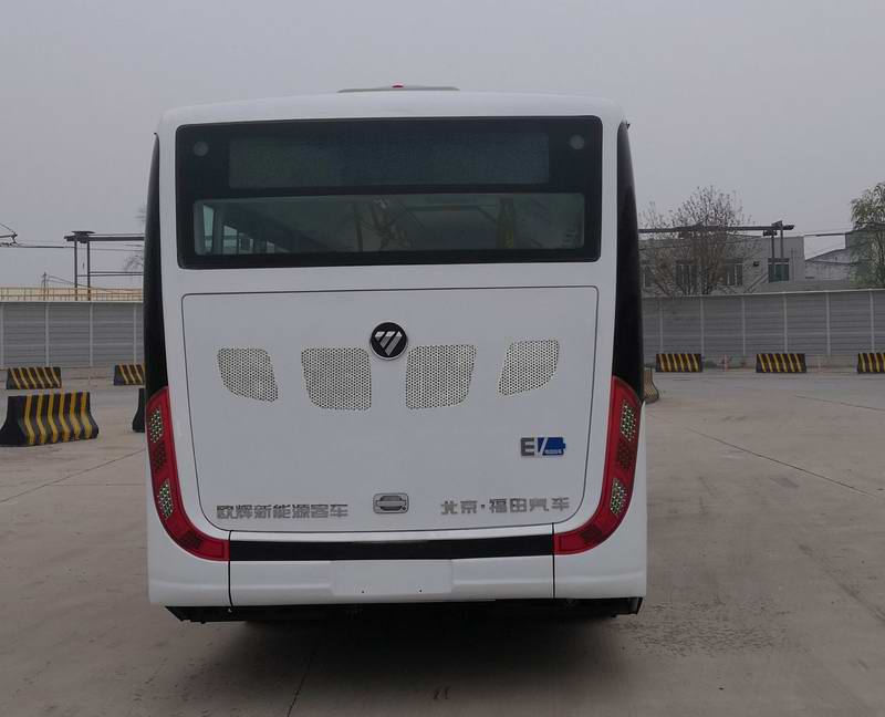 福田牌BJ6805EVCA-31纯电动城市客车公告图片