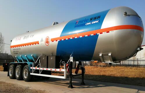 安瑞科牌13.3米26.4吨3轴液化气体运输半挂车(HGJ9402GYQ4)