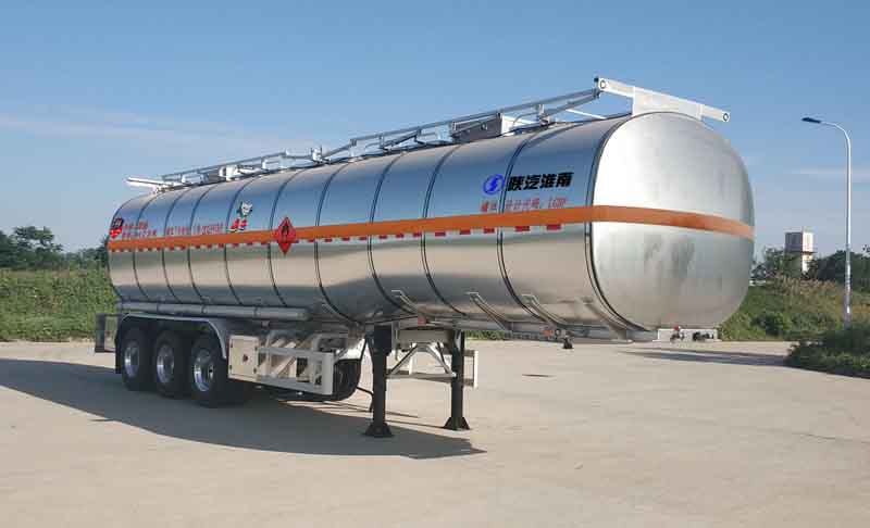 陕汽牌11.9米33.5吨3轴铝合金易燃液体罐式运输半挂车(SHN9400GRYP440)