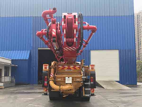 三一牌SYM5345THB混凝土泵车公告图片
