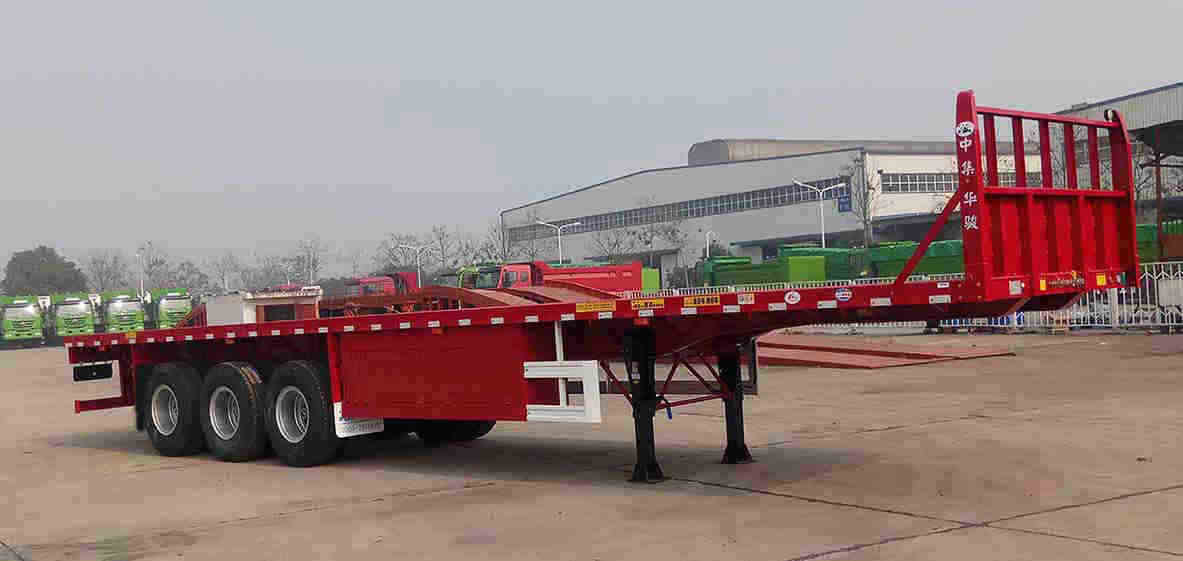 华骏牌13米33.6吨3轴平板运输半挂车(ZCZ9409TPBL)