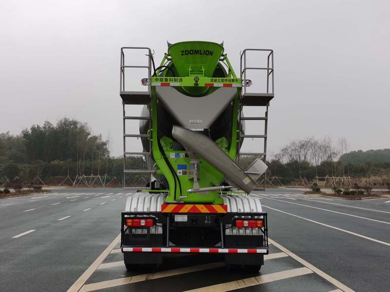 中聯(lián)牌ZLJ5310GJBL2F混凝土攪拌運(yùn)輸車(chē)公告圖片