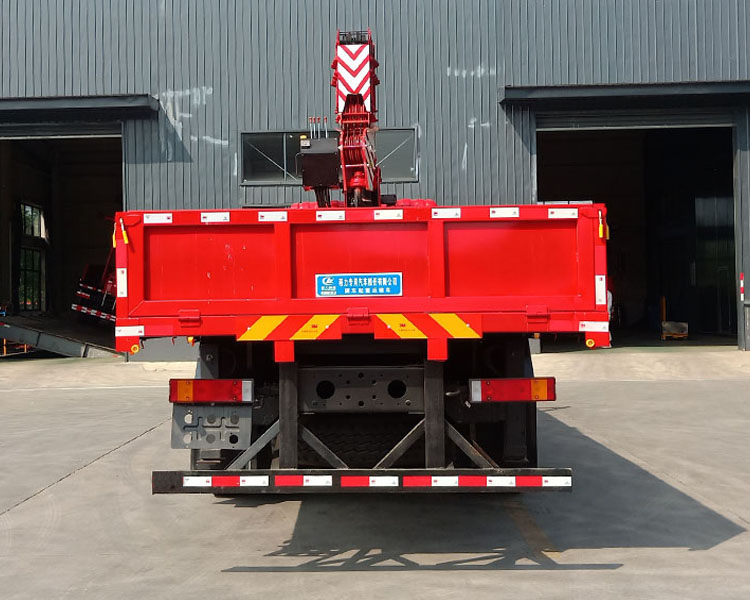 程力威牌CLW5250JSQ6SZ隨車起重運輸車公告圖片