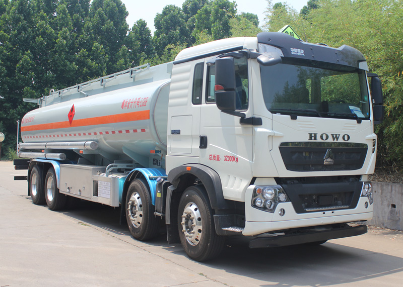 岱陽牌TAG5321GYYT運(yùn)油車公告圖片