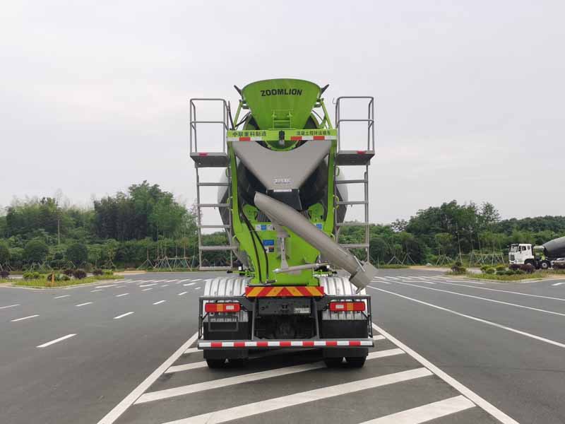 中聯(lián)牌ZLJ5312GJBHT9F混凝土攪拌運(yùn)輸車公告圖片