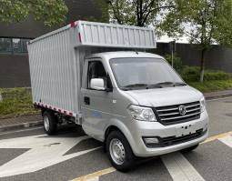 厢式运输车