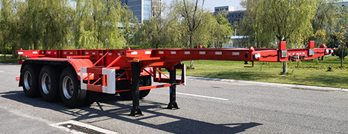 攀西天伦牌9.5米35.3吨3轴集装箱运输半挂车(TYC9400TJZ30)