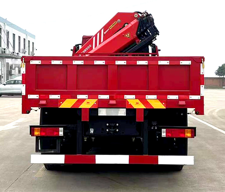 專(zhuān)致牌YZZ5310JSQSX6隨車(chē)起重運(yùn)輸車(chē)公告圖片