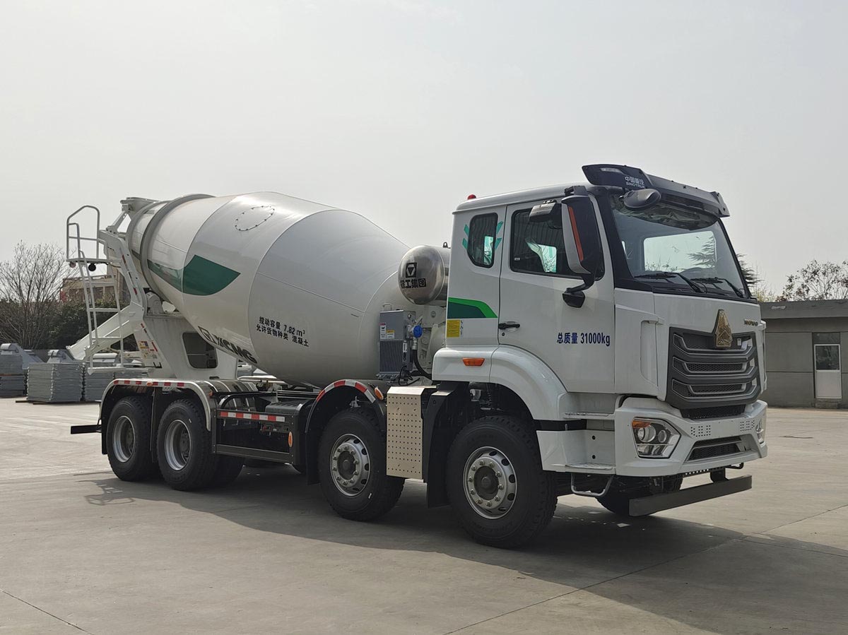 徐工牌XZS5318GJBCH2混凝土攪拌運輸車公告圖片