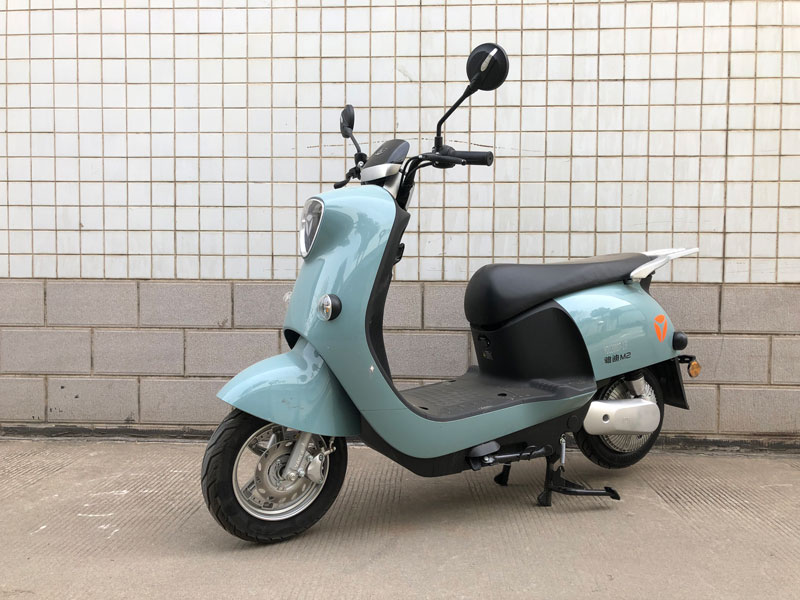 雅迪牌YD1200DT-13F电动两轮摩托车公告图片