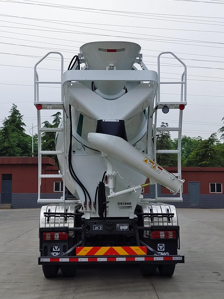 徐工牌XZS5318GJBC7N1混凝土攪拌運輸車公告圖片