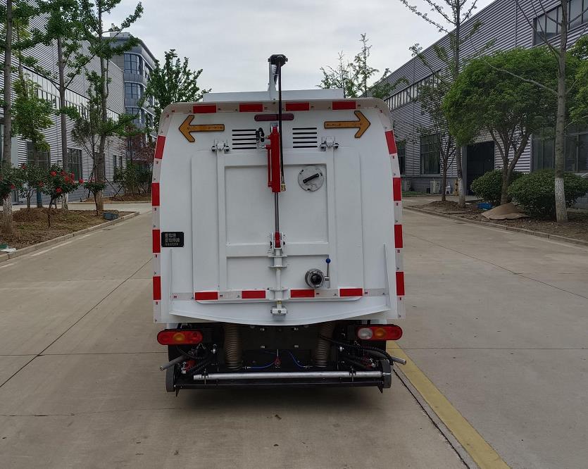 愛瑞特牌ART5031TXSS29BEV純電動洗掃車公告圖片