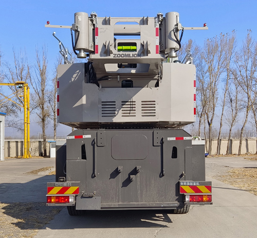 中聯(lián)牌ZLJ5553JQZ220V全地面起重機(jī)公告圖片