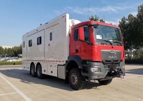 指挥车