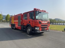 泡沫消防车