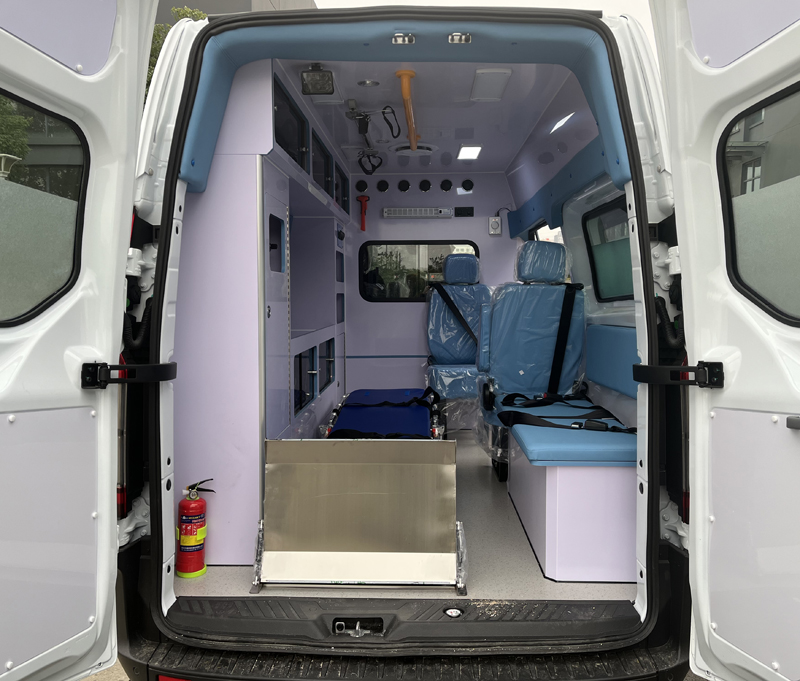 程力牌CL5030XJH6BYS救护车公告图片