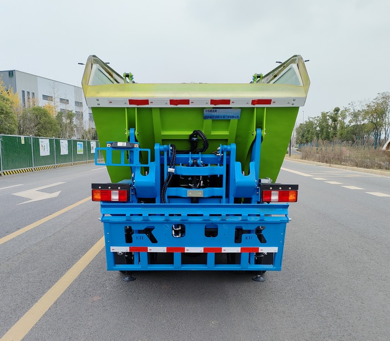 今创嘉蓝牌KTE5040ZZZEQBEV纯电动自装卸式垃圾车公告图片