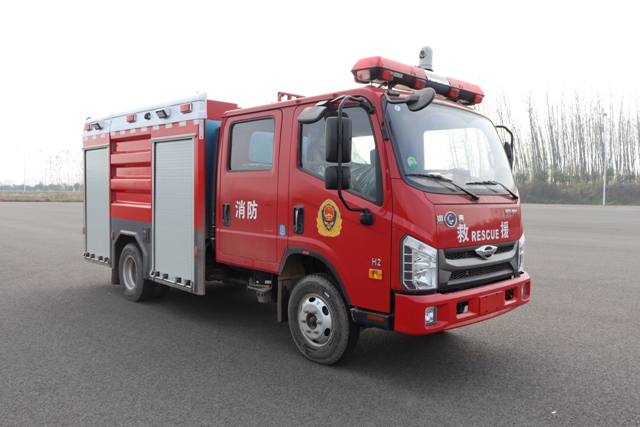 润泰牌RT5070GXFSG30/F6水罐消防车图片