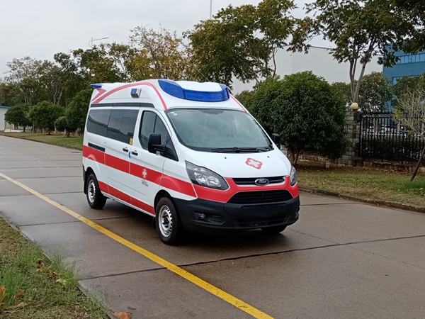JX5039XJHZK6-V型救护车图片