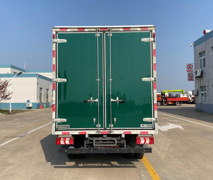 宇通牌ZKH5045XYZBEV1純電動(dòng)郵政車公告圖片