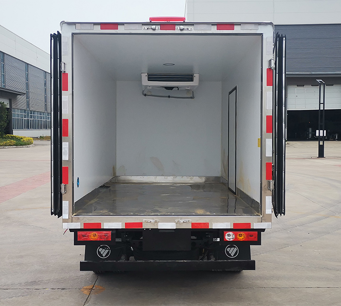 舜泰牌BTQ5036XLCBJ3冷藏车公告图片