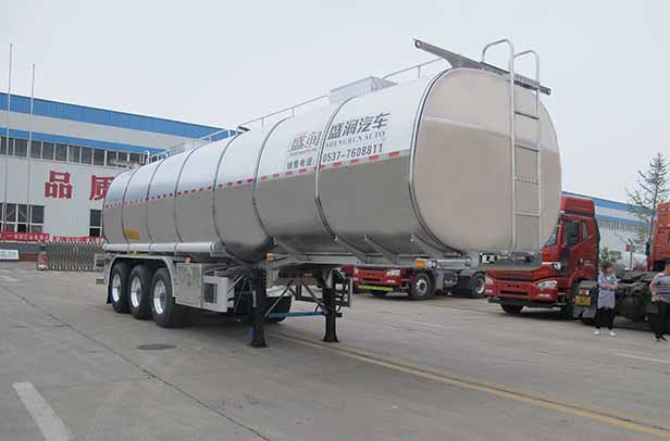 盛润牌11米33.8吨3轴铝合金食用油运输半挂车(SKW9401GSYL)