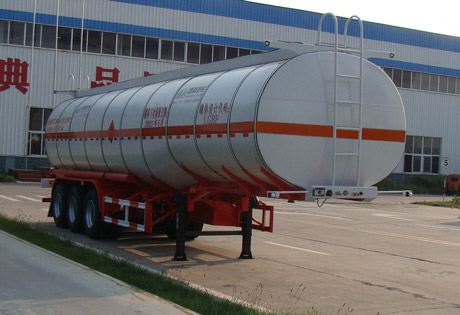 盛润牌12米31吨3轴易燃液体罐式运输半挂车(SKW9403GRYT)