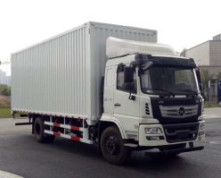 翼开启厢式车