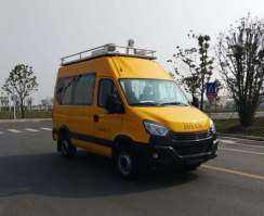 工程车