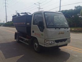 自装卸式垃圾车