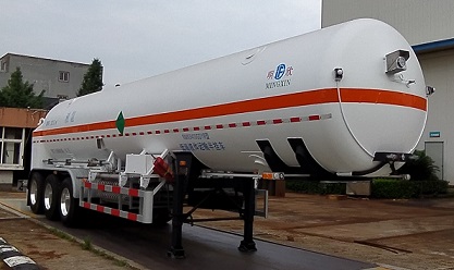 明欣牌12.3米28.5吨3轴低温液体运输半挂车(NMX9403GDYR)